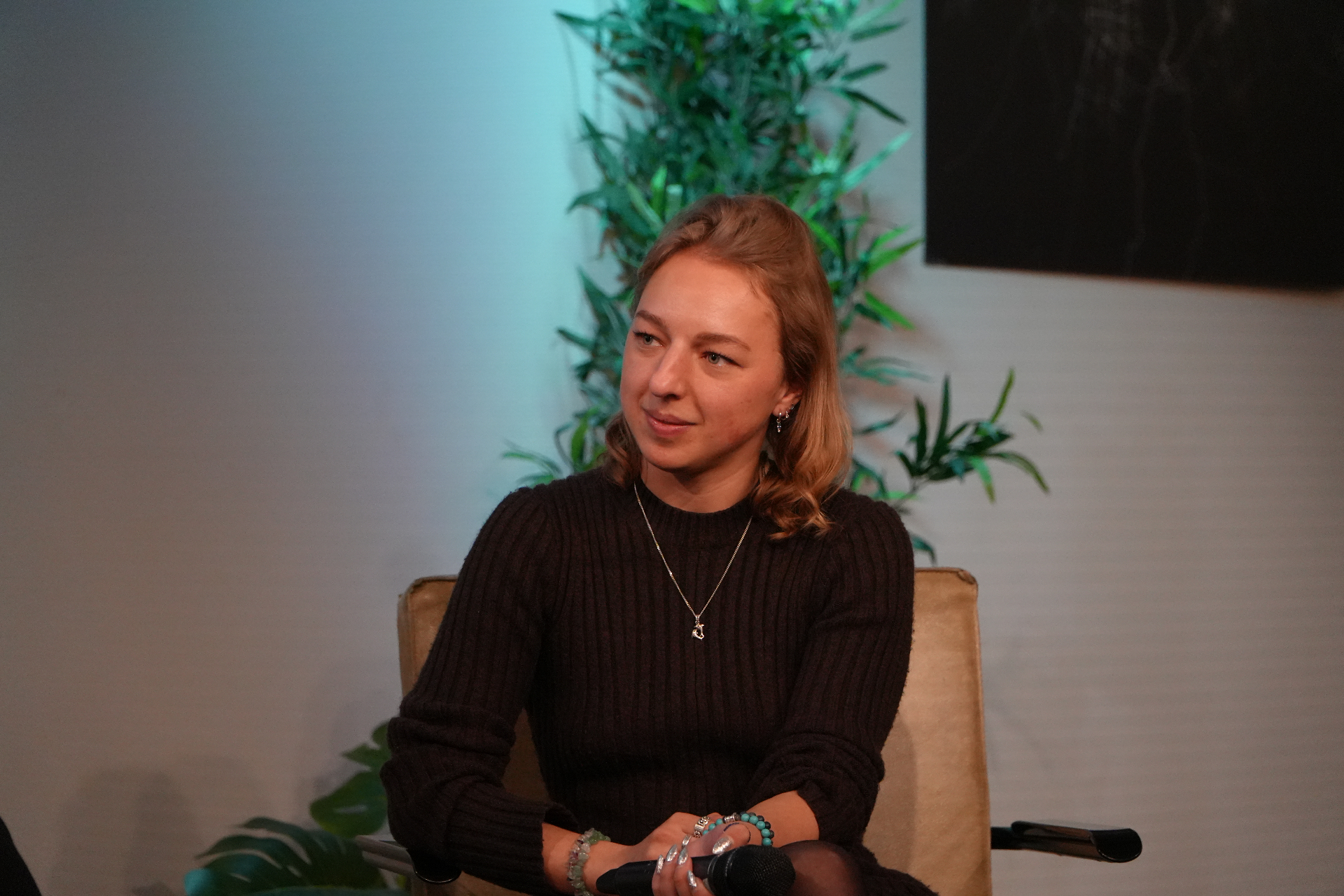 Stanzen during a panel discussion